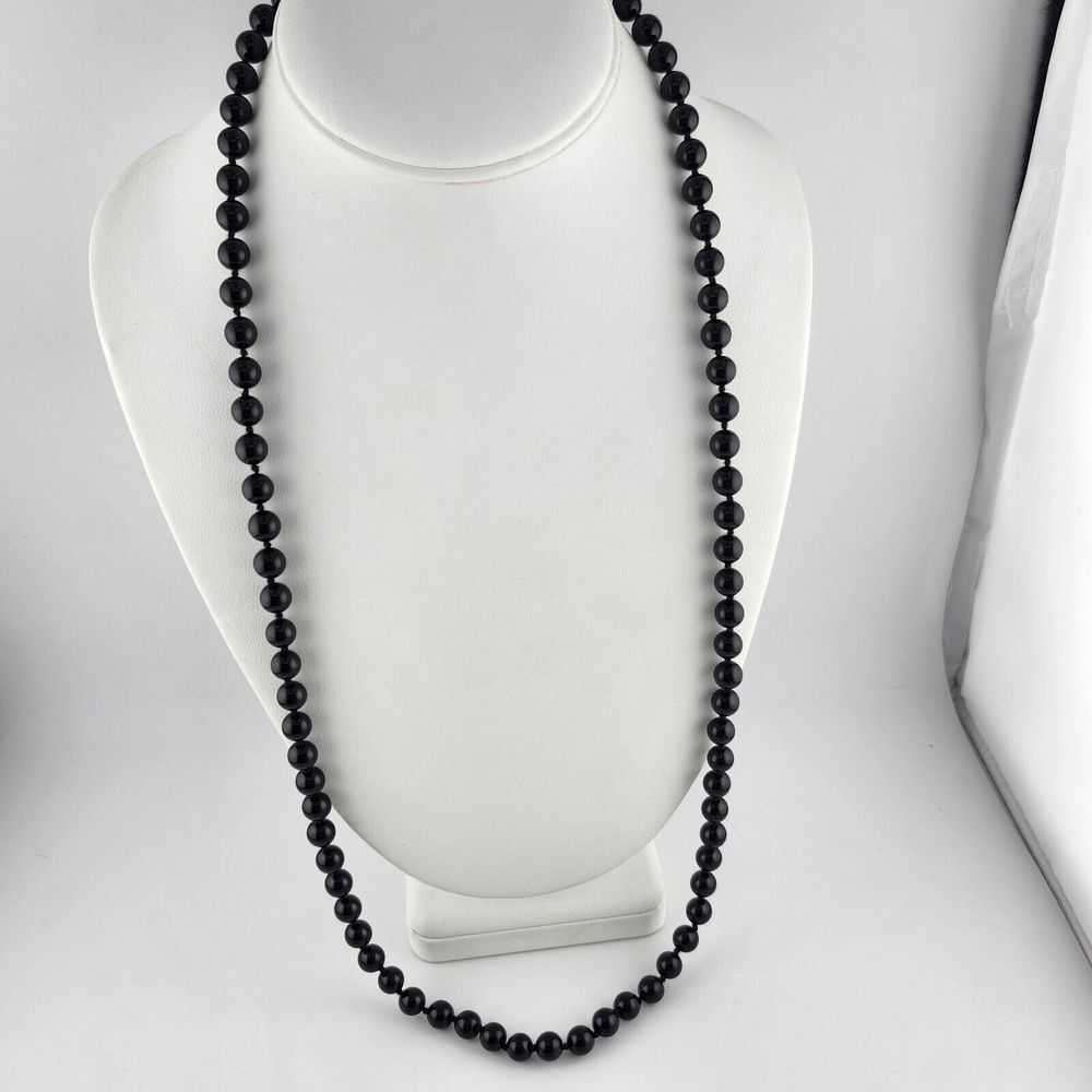 Black Glass‎ Beaded Necklace